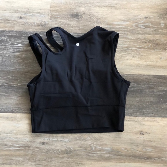 lululemon athletica Tops - Lululemon Fitted Crop Top